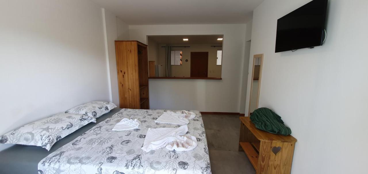 Morada Da Figueira Apartment บอมบินญัส ภายนอก รูปภาพ